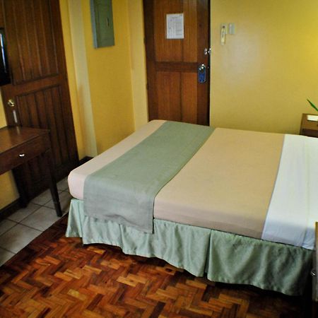 Fersal Hotel - Manila Kültér fotó