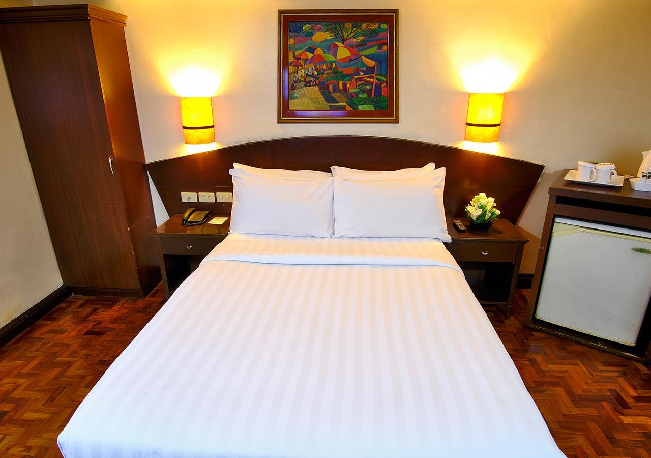 Fersal Hotel - Manila Kültér fotó